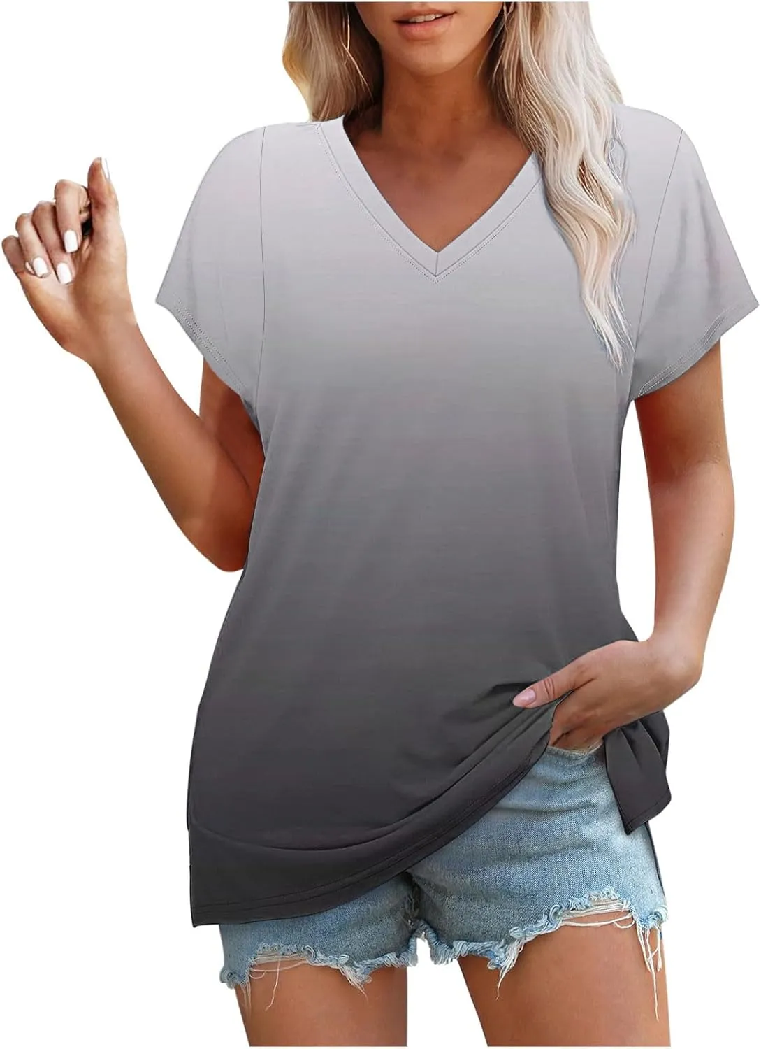 Gradient Shirts Oversized Tshirts for Women V Neck Short Sleeve Summer Tops 2025 Casual Loose Fit Cute Tees Clothes