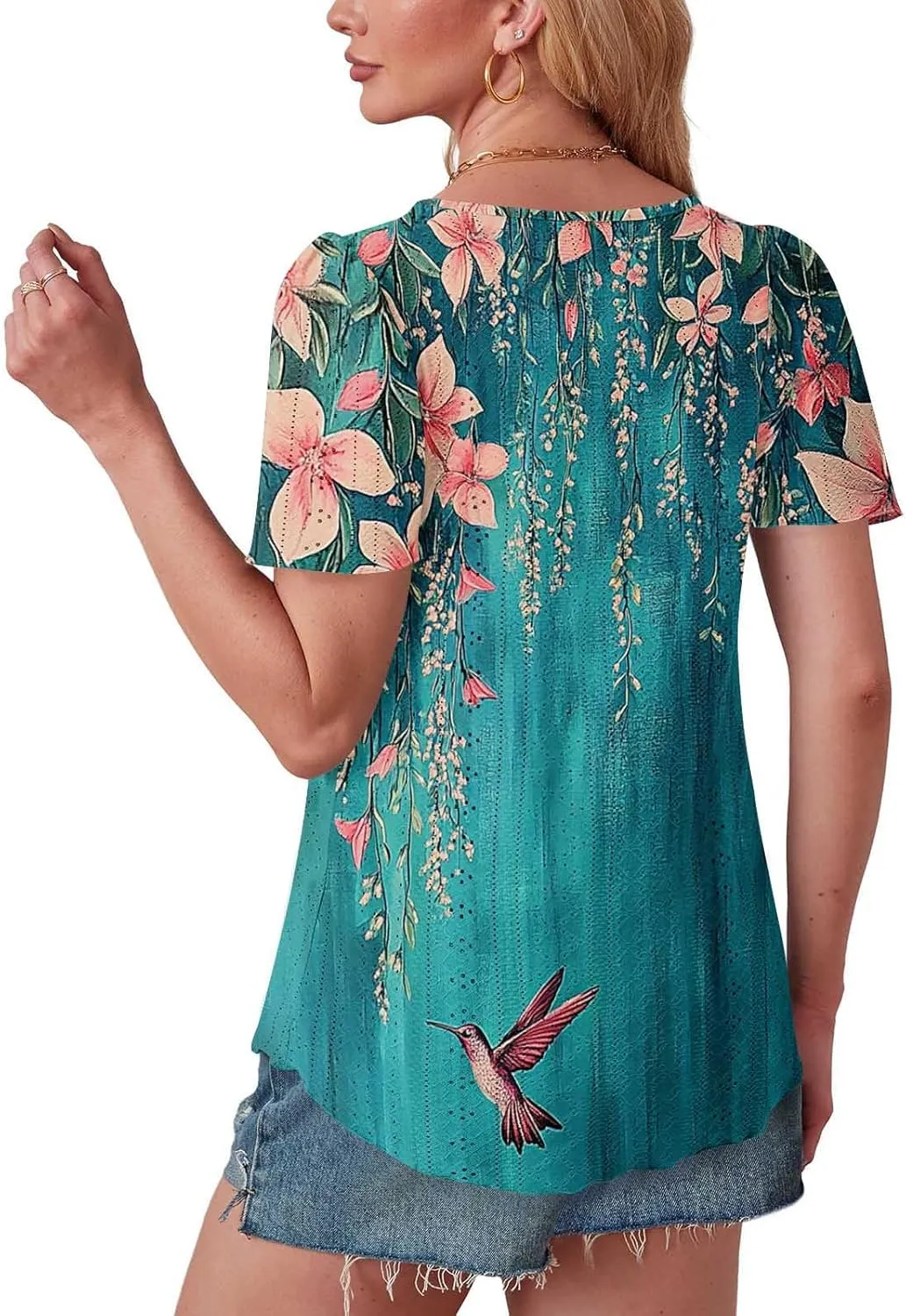 Womens Summer Tops Trendy Boho Floral Blouses Crewneck T-Shirts Casual Loose Tunic Blouses Going Out Basic Tees