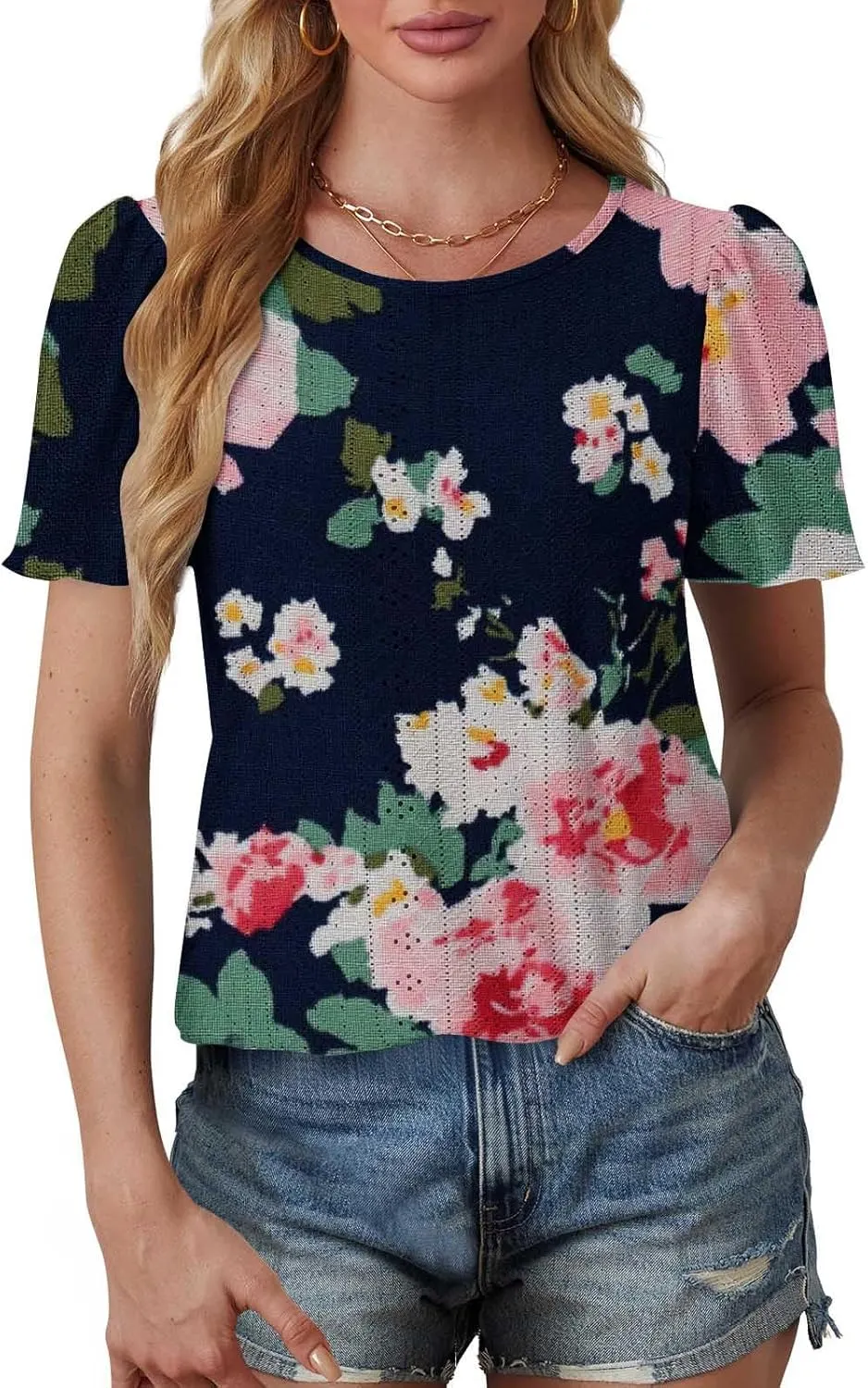 Womens Summer Tops Trendy Boho Floral Blouses Crewneck T-Shirts Casual Loose Tunic Blouses Going Out Basic Tees