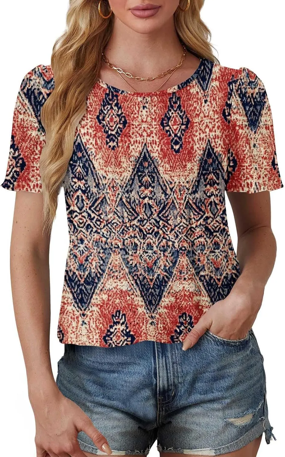 Womens Summer Tops Trendy Boho Floral Blouses Crewneck T-Shirts Casual Loose Tunic Blouses Going Out Basic Tees