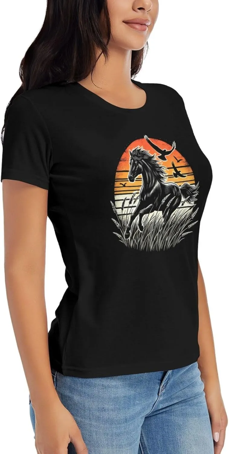 Women's Sunset Horse Run T-Shirt, Crewneck Casual Tees